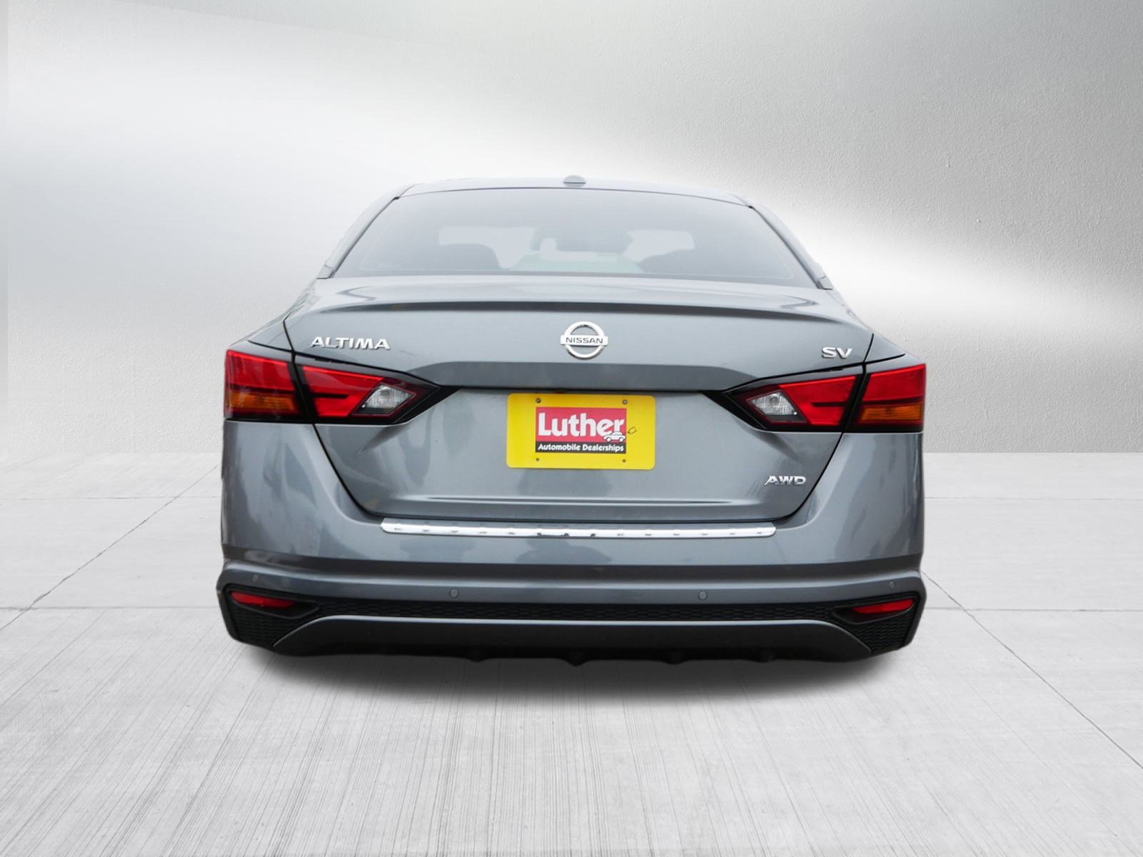 Used 2022 Nissan Altima 2.5 SV image 4