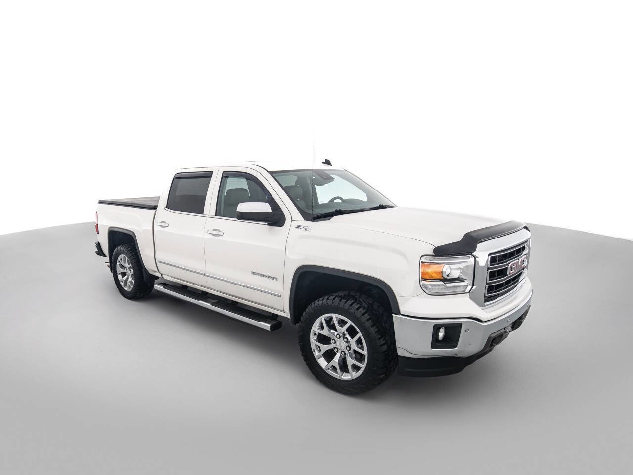 Used 2014 GMC Sierra 1500 SLT w/ SLT Crew Cab Value Package AWD/4WD image 3