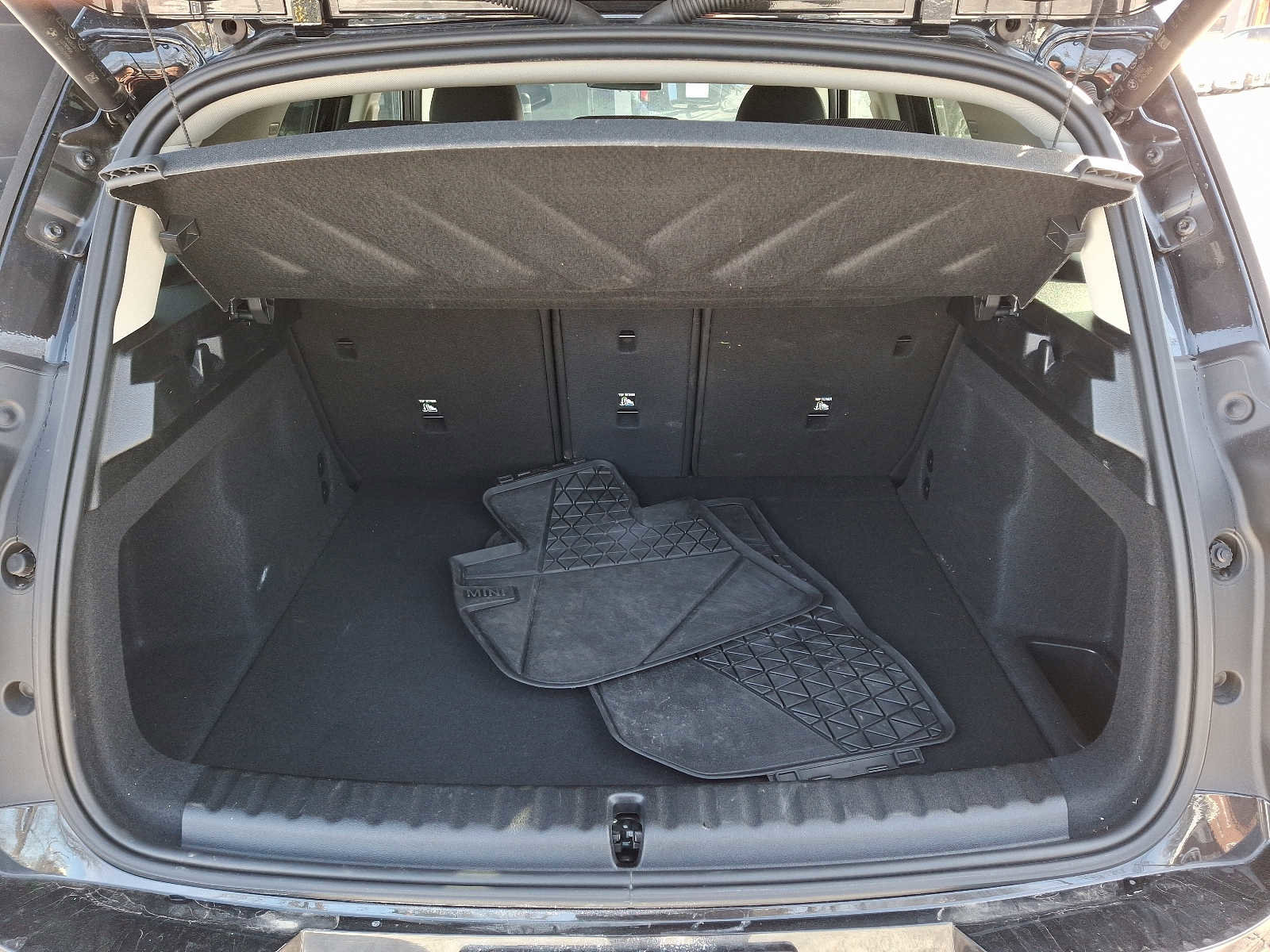 Used 2025 MINI Cooper Countryman S w/ Comfort Package Max image 29