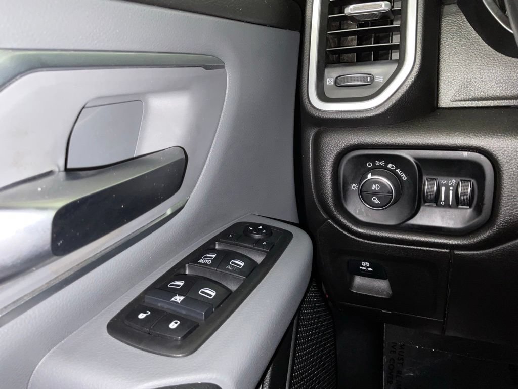 Used 2019 RAM 1500 Big Horn RWD image 19