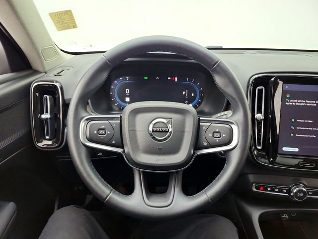 Certified 2023 Volvo XC40 B5 Plus w/ Protection Package Premier AWD/4WD image 25