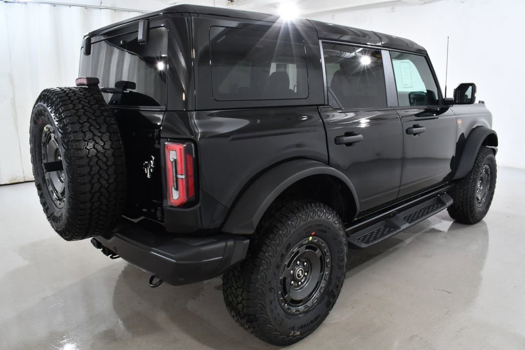 New 2025 Ford Bronco Badlands image 11