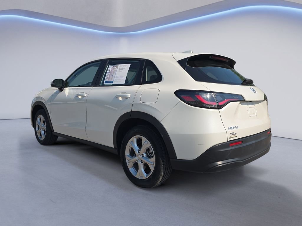 Certified 2024 Honda HR-V LX image 3