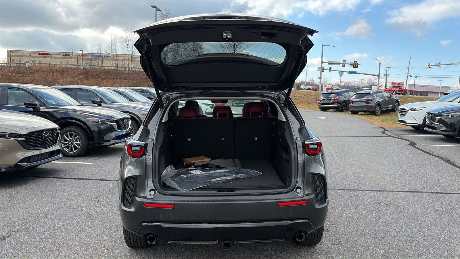 New 2025 MAZDA CX-50 AWD 2.5 Hybrid w/ Premium Pkg image 27