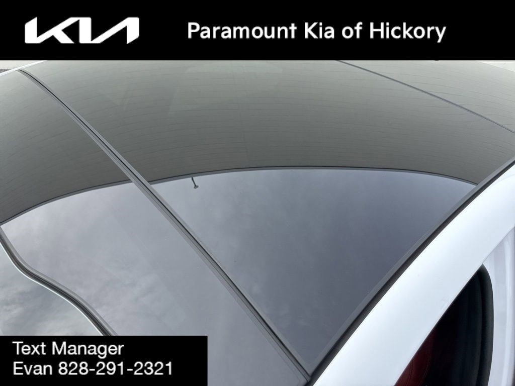 Used 2022 Kia K5 GT-Line w/ GT-Line FWD Premium Package image 36