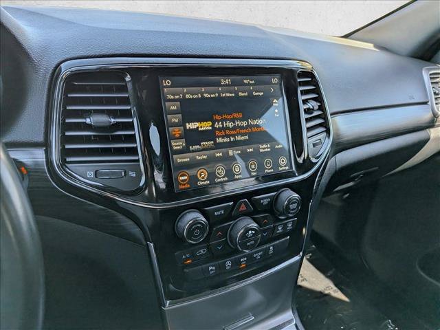 Used 2021 Jeep Grand Cherokee Laredo X AWD/4WD image 19