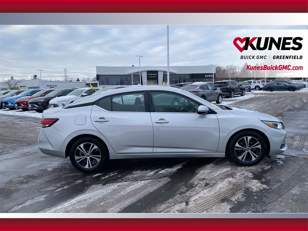 Used 2023 Nissan Sentra SV image 3