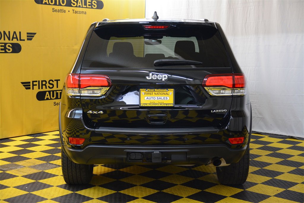 Used 2022 Jeep Grand Cherokee Laredo E w/ Security & Convenience Group image 9