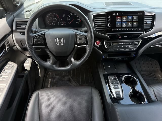 Used 2024 Honda Ridgeline Black Edition image 12