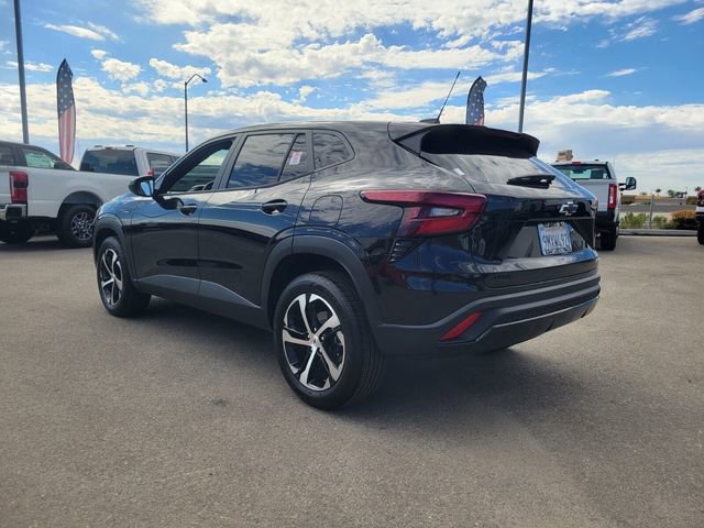 Used 2024 Chevrolet Trax RS image 4