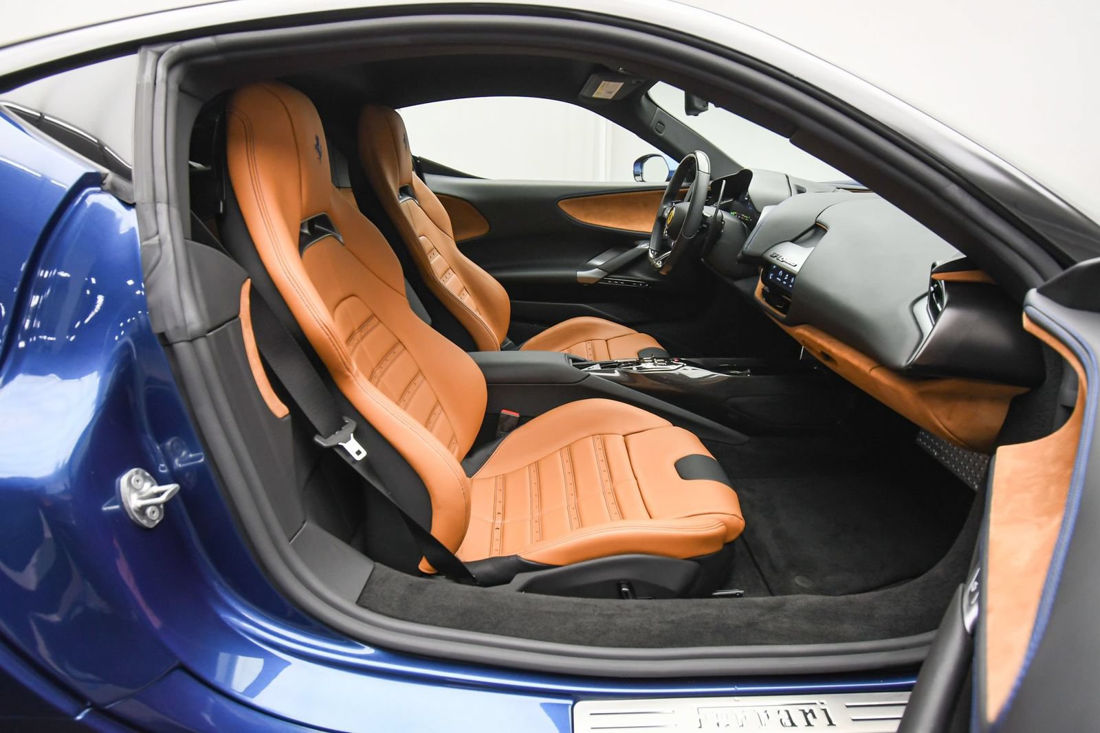 Used 2021 Ferrari SF90 Stradale AWD/4WD image 57
