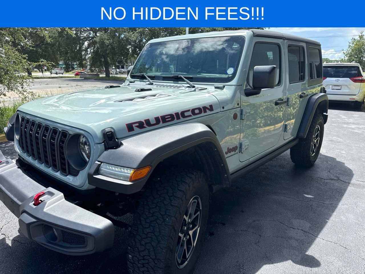 Used 2024 Jeep Wrangler Unlimited Rubicon AWD/4WD image 3