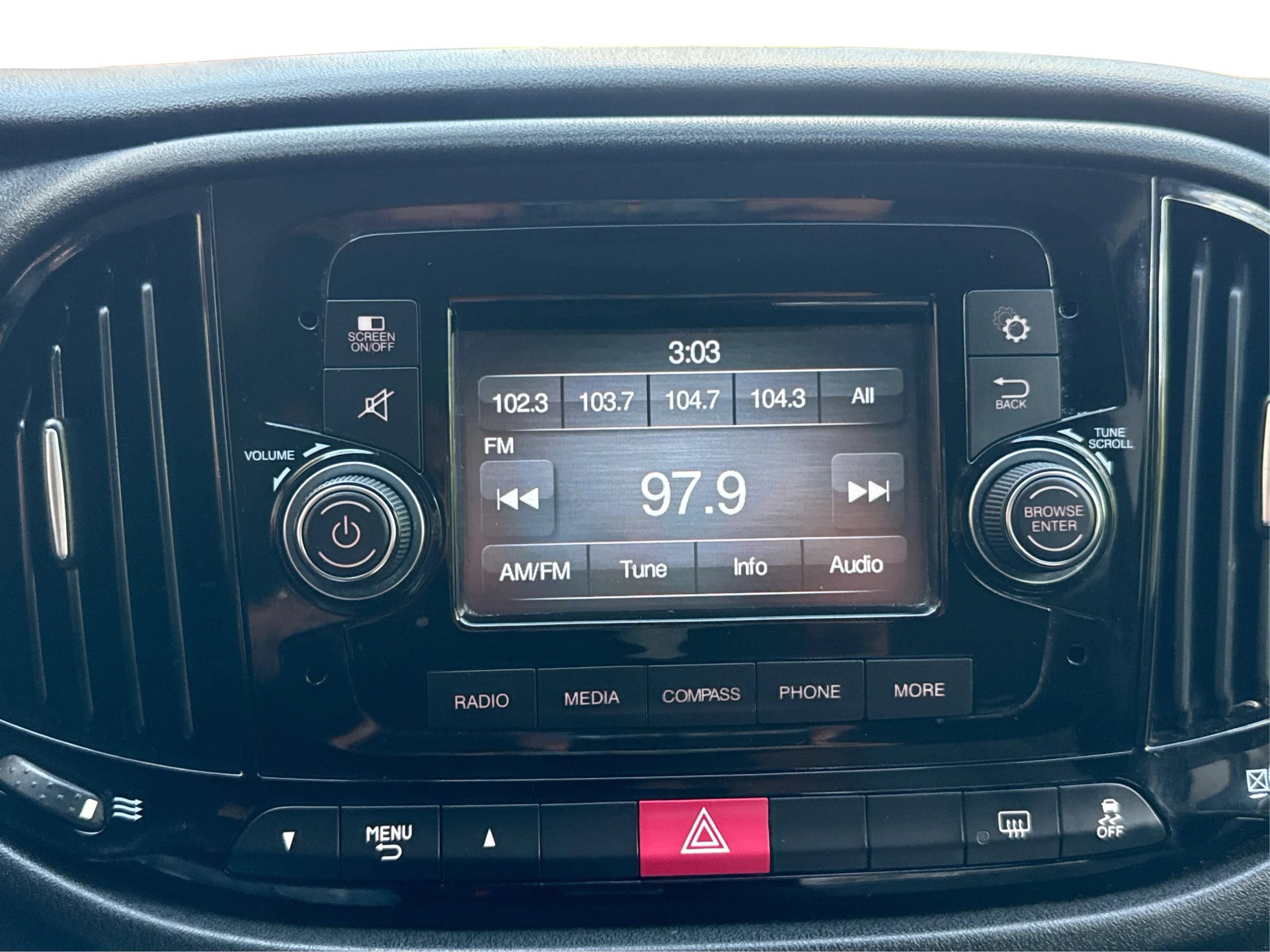 Used 2017 RAM ProMaster City Tradesman w/ Rear Back-up Camera Group FWD image 15