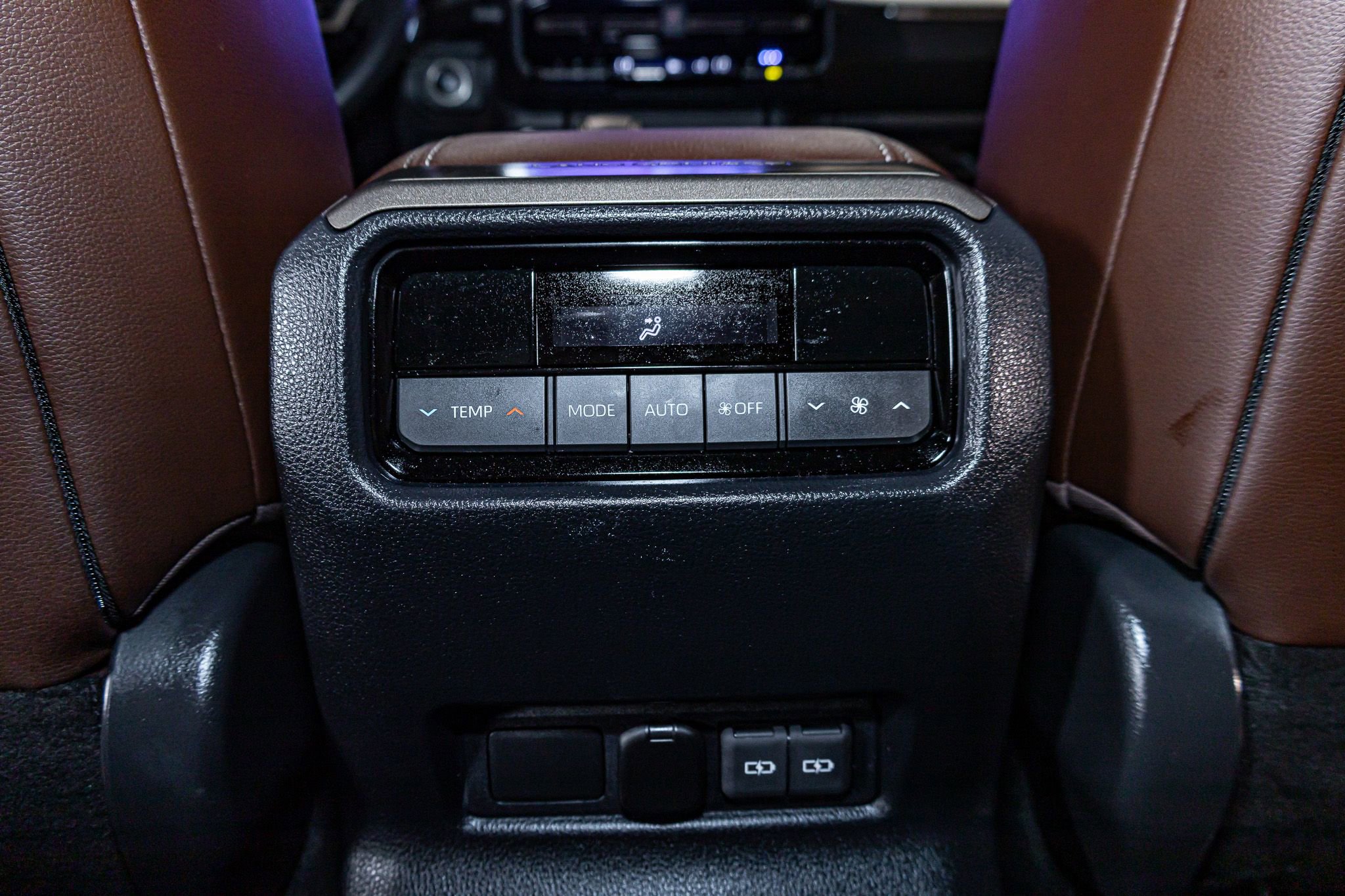 Used 2025 Toyota Land Cruiser w/ Premium Package image 23
