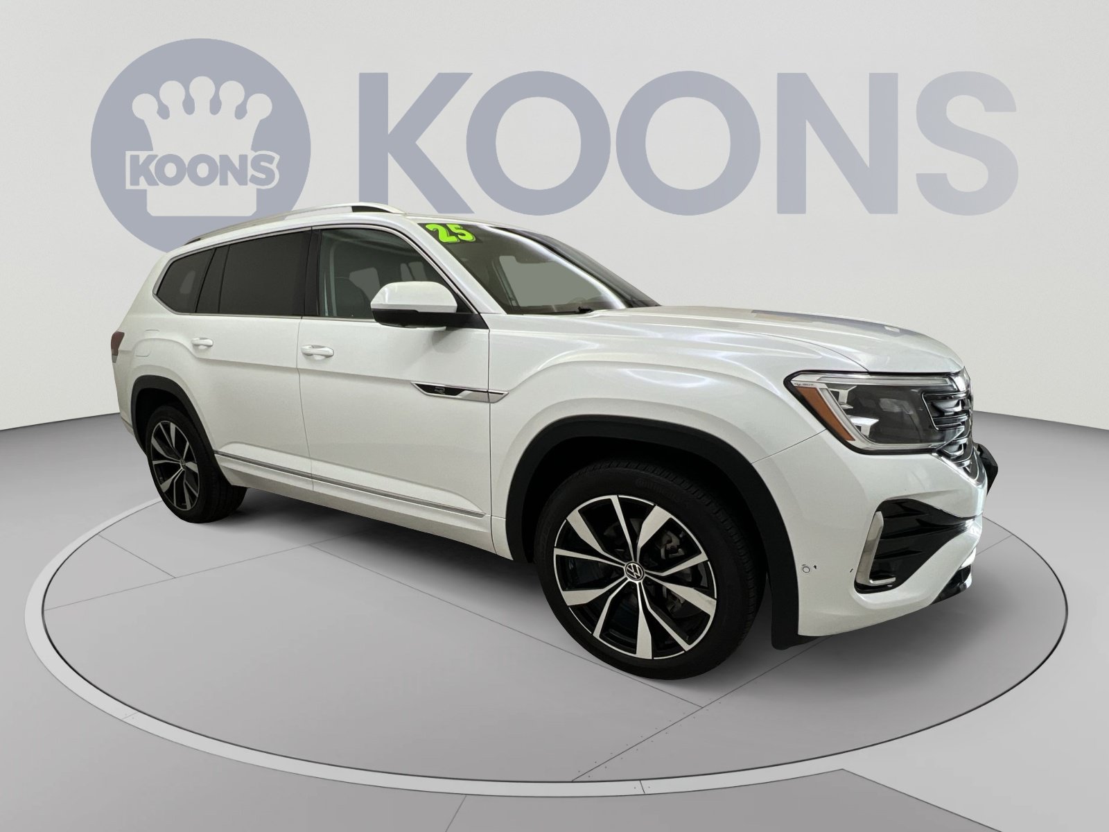 Used 2025 Volkswagen Atlas SEL Premium R-Line AWD/4WD image 10