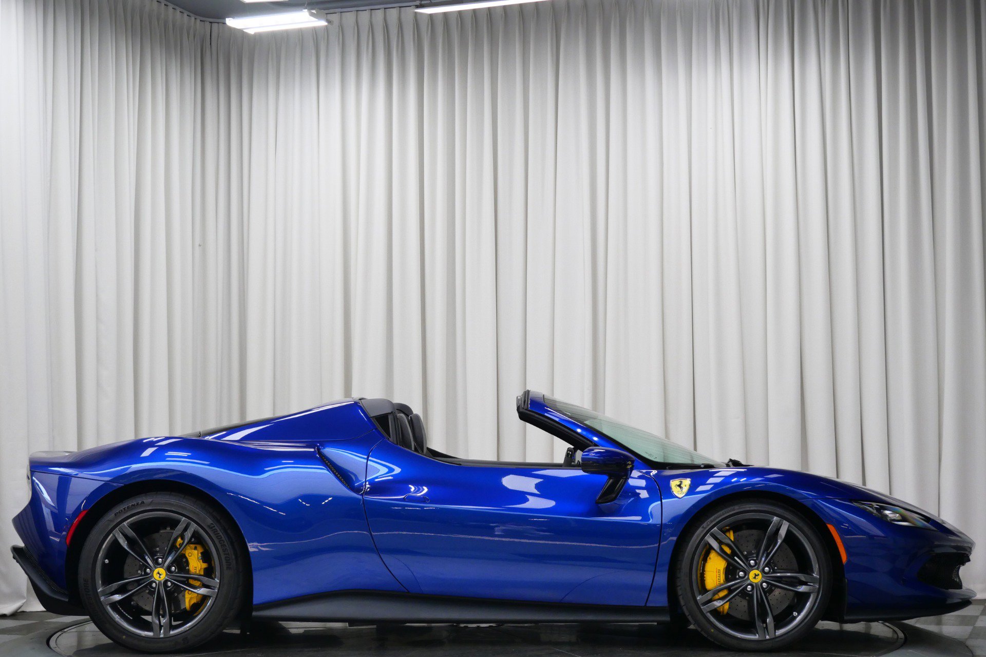 Used 2025 Ferrari 296 GTS image 64