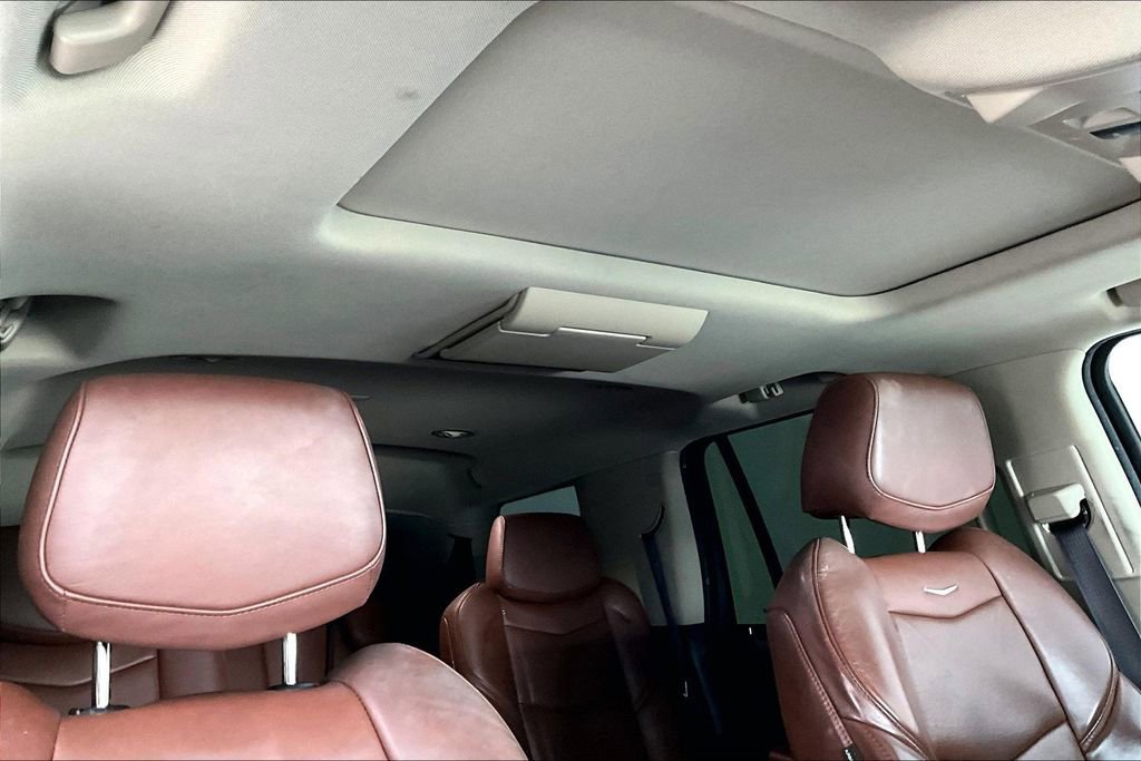 Used 2016 Cadillac Escalade Premium image 22