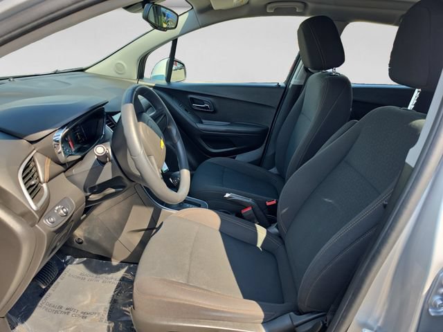 Used 2017 Chevrolet Trax LS AWD/4WD image 10