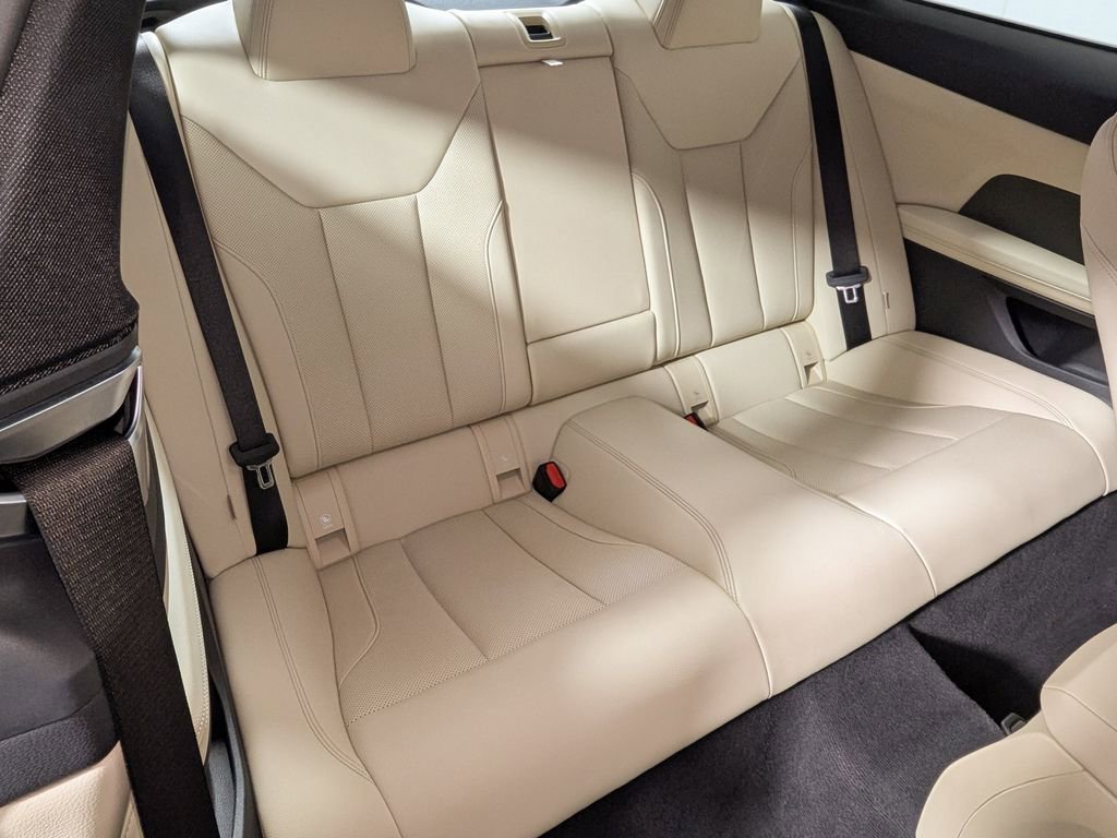 Used 2025 BMW 430i xDrive Coupe w/ Convenience Package image 37