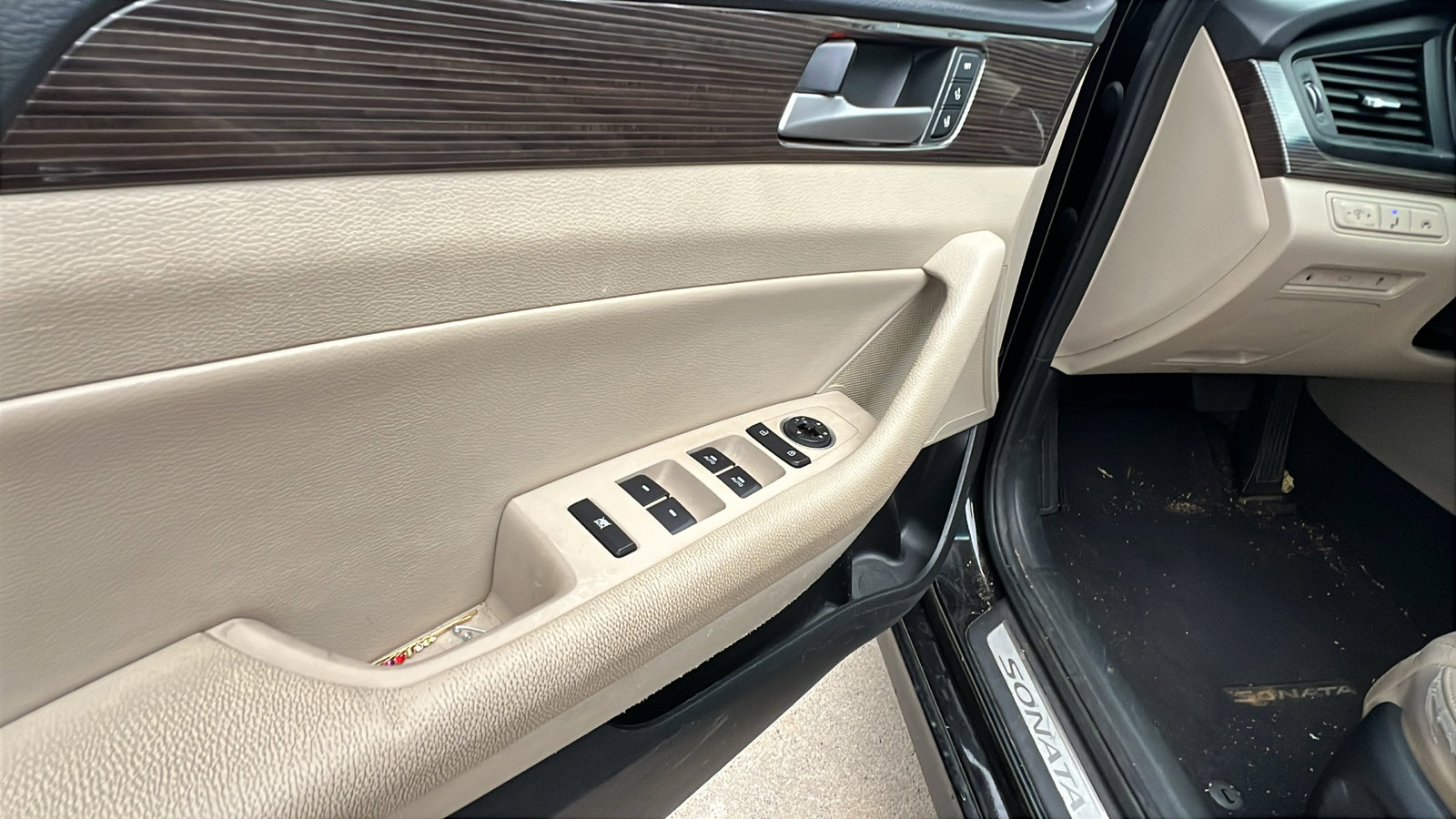 Used 2019 Hyundai Sonata Limited image 15