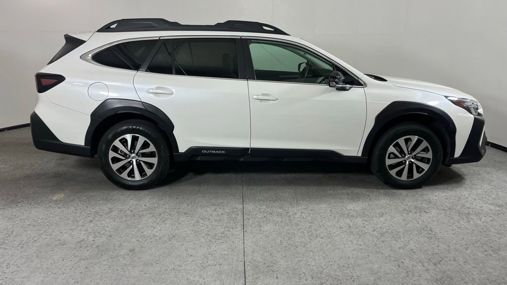 Certified 2024 Subaru Outback Premium AWD/4WD image 2