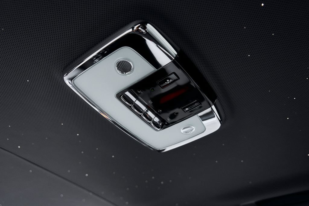 Used 2026 Rolls-Royce Cullinan AWD/4WD image 58