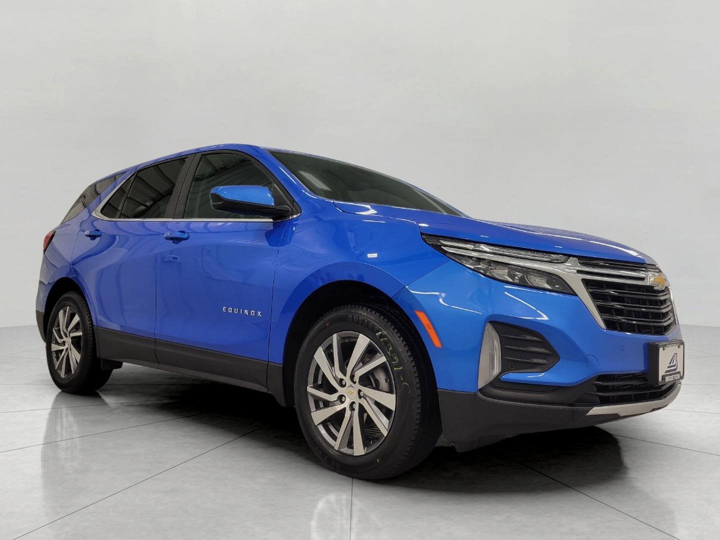 Used 2024 Chevrolet Equinox LT w/ LPO, Floor Liner Package AWD/4WD video 1