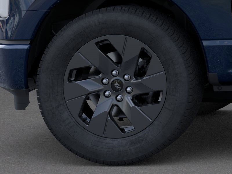New 2025 Ford F150 Lightning Flash image 19