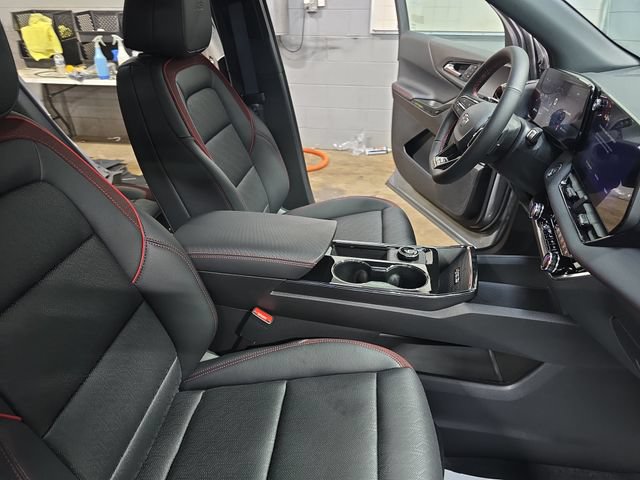 New 2027 Chevrolet Equinox RS w/ Convenience Package III AWD/4WD image 11