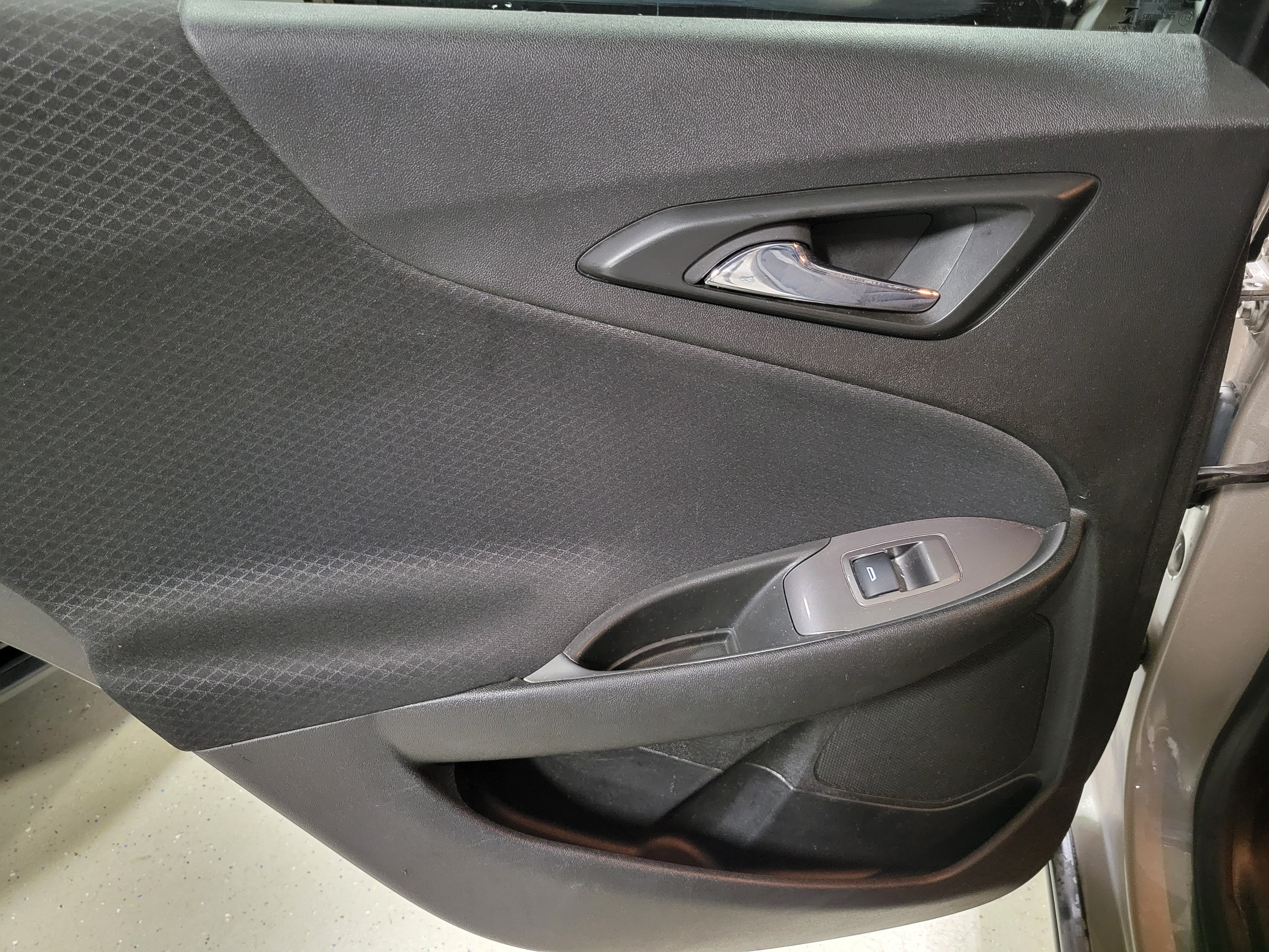 Used 2023 Chevrolet Malibu LT w/ Driver Confidence Package FWD image 17