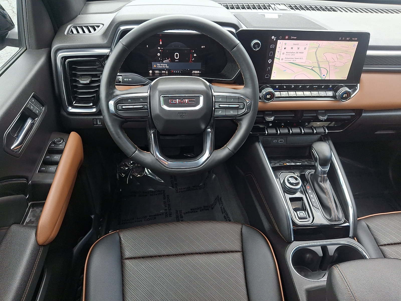 Used 2023 GMC Canyon AT4 w/ AT4 Premium Package AWD/4WD image 11