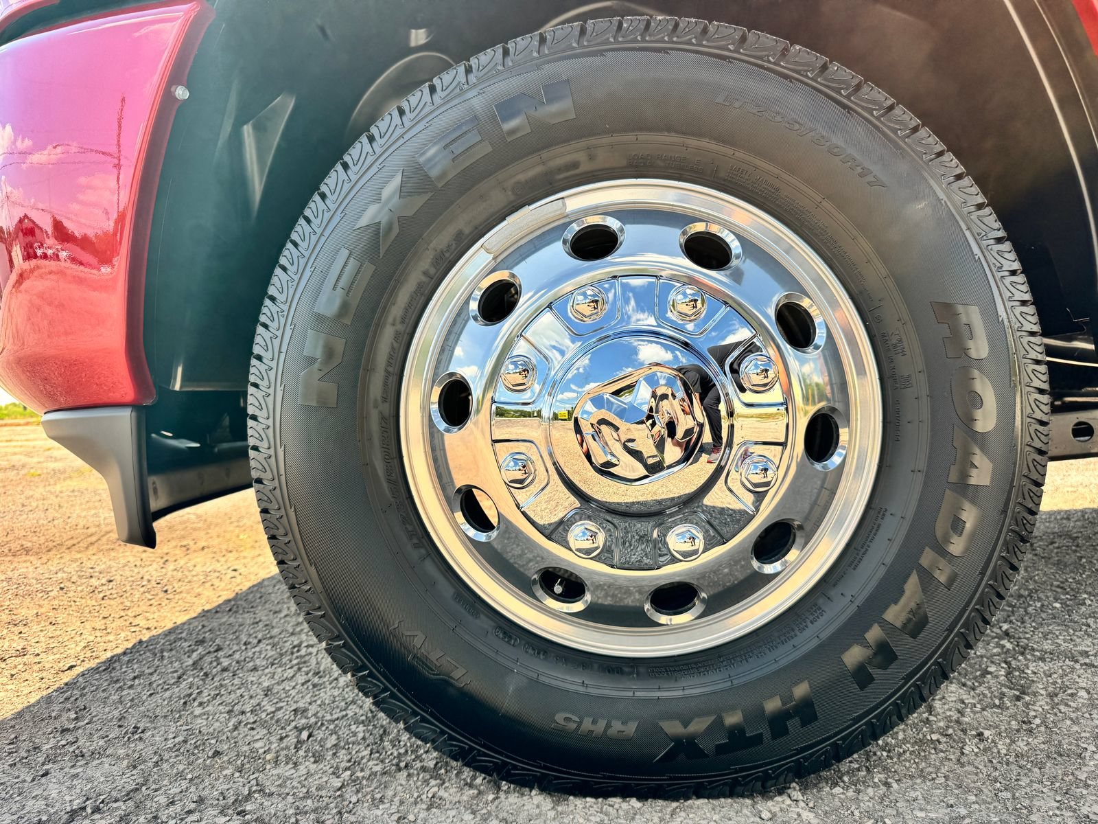 New 2027 RAM 3500 Big Horn AWD/4WD image 25