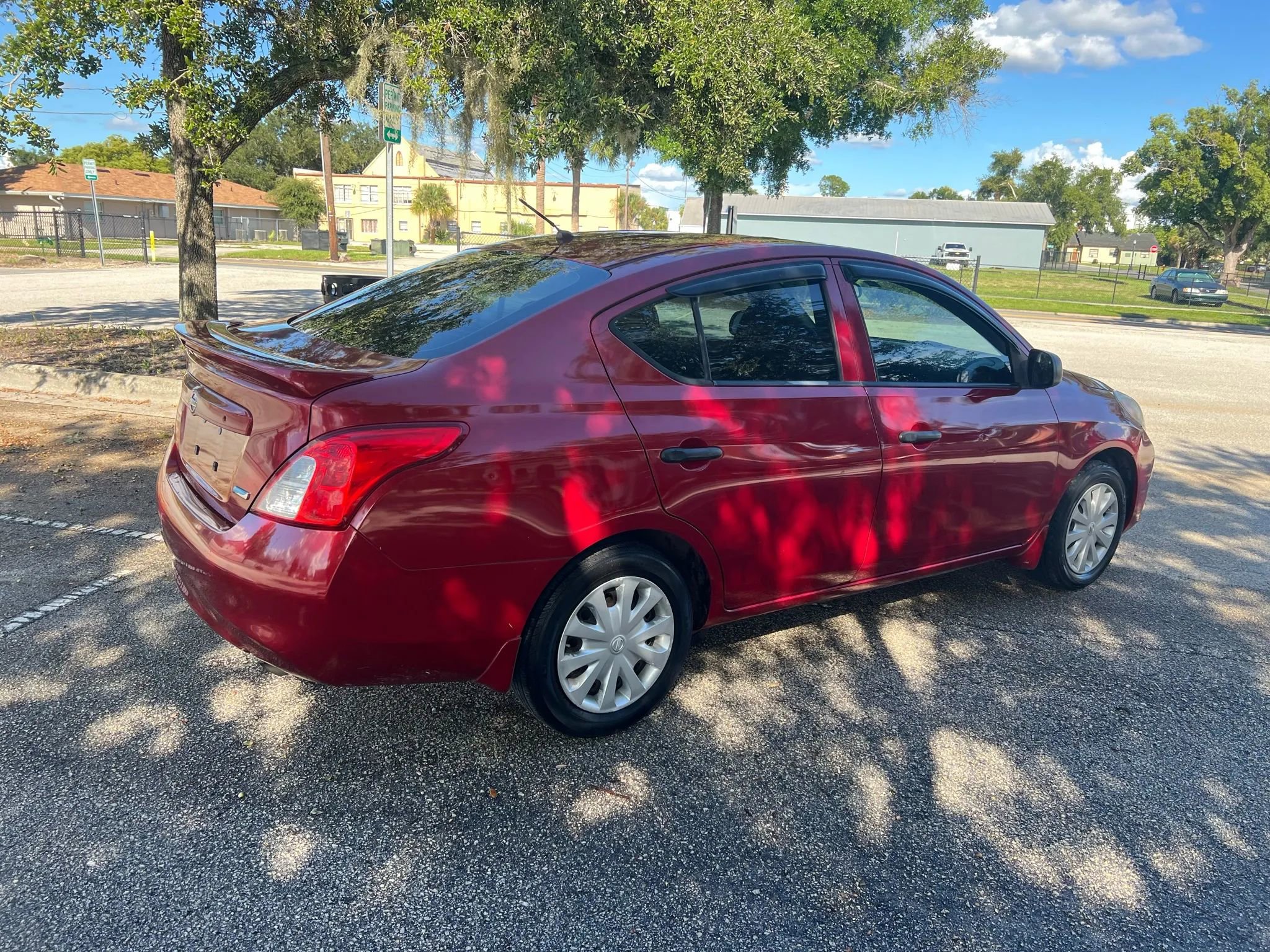 Used 2014 Nissan Versa S Plus FWD image 6