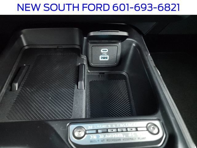 New 2025 Ford Bronco 4-Door AWD/4WD image 28
