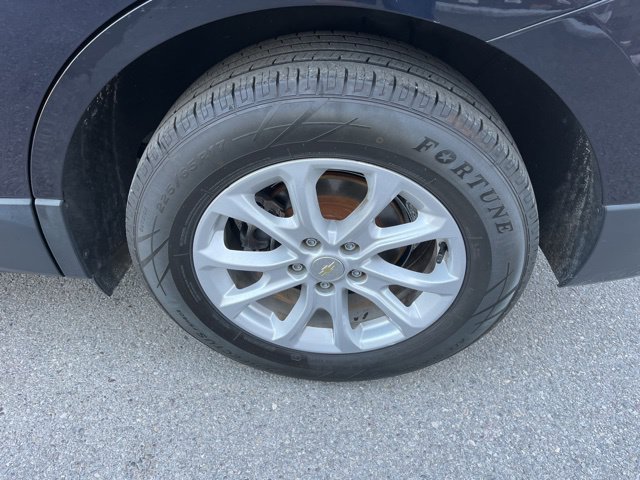 Used 2020 Chevrolet Equinox LS w/ LS Convenience Package FWD image 21