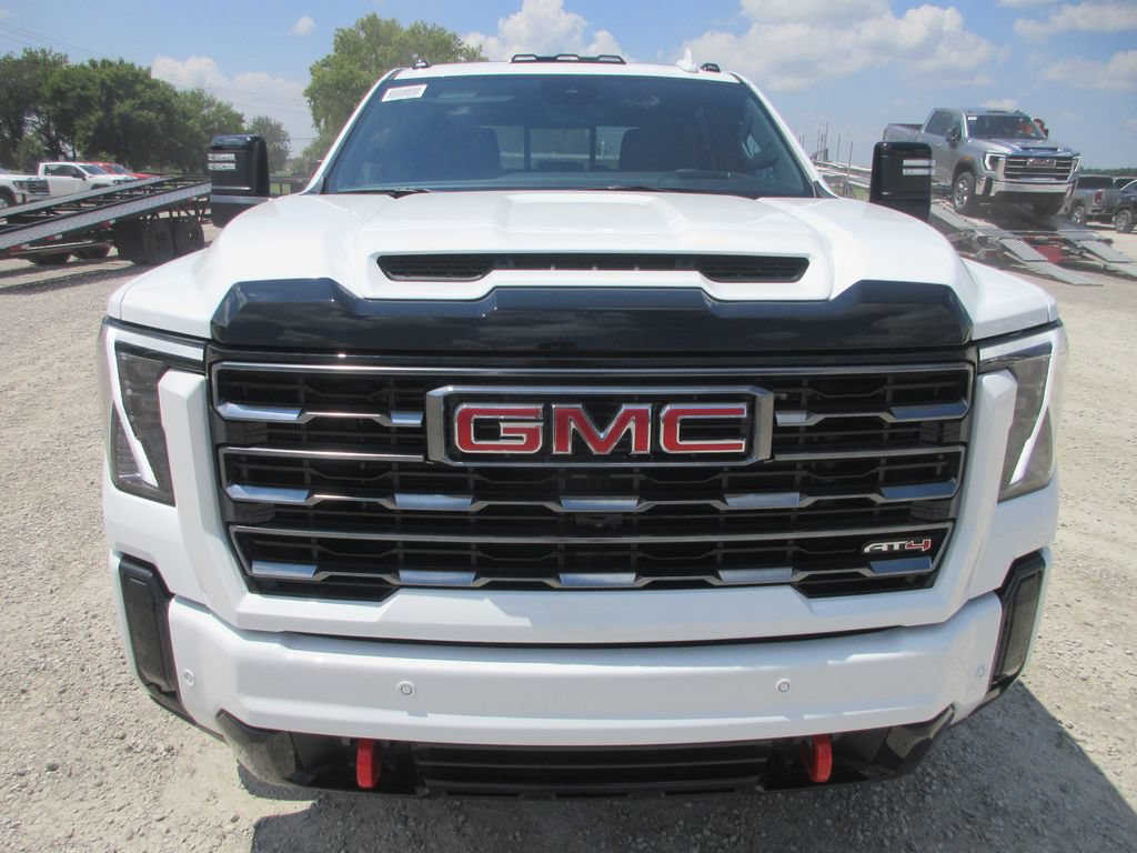 New 2026 GMC Sierra 2500 AT4 w/ AT4 Premium Plus Package AWD/4WD image 12