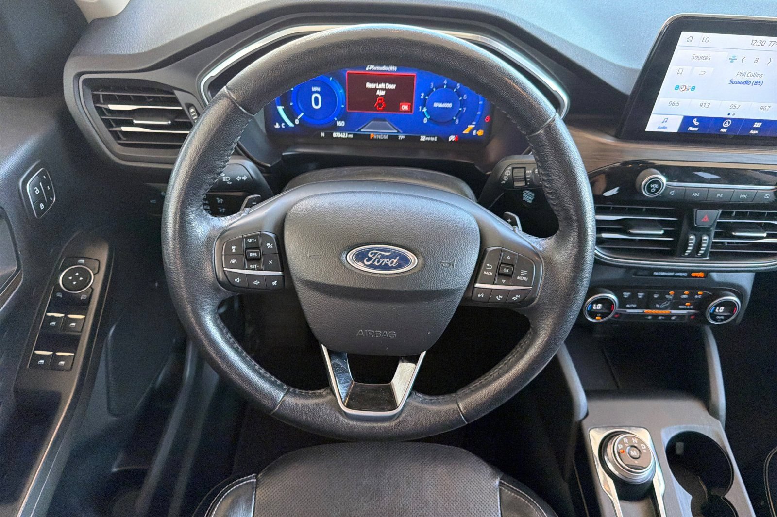 Used 2020 Ford Escape Titanium AWD/4WD image 14