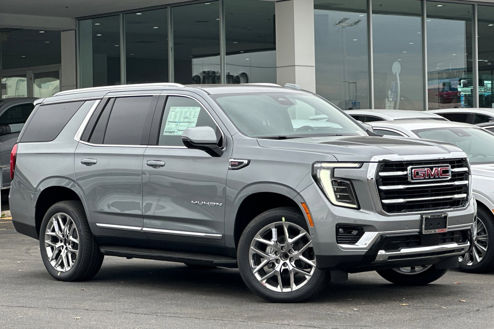 New 2026 GMC Yukon Elevation image 2