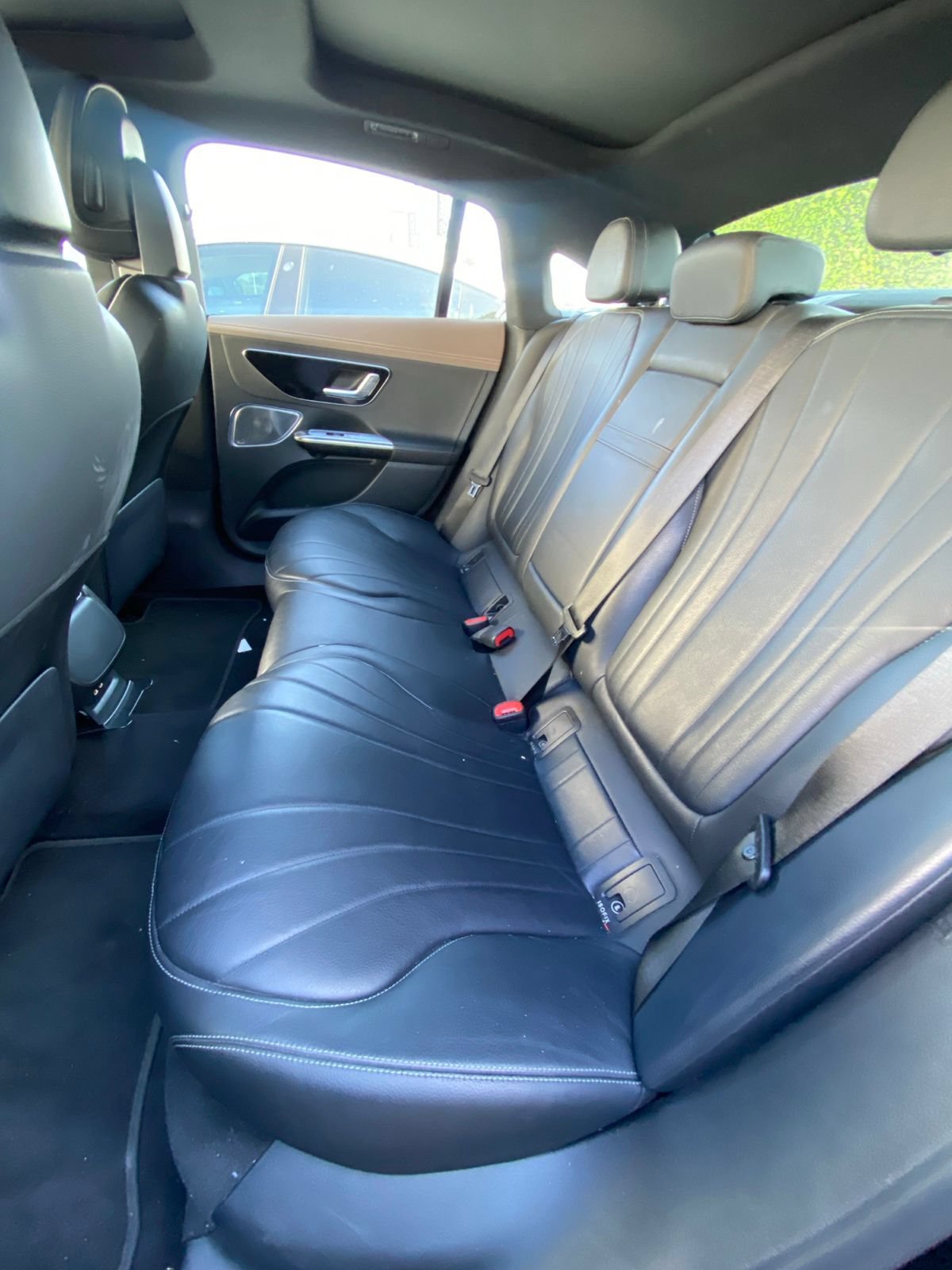 Used 2023 Mercedes-Benz EQE 500 4MATIC Sedan image 11