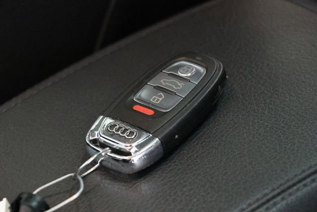 Used 2016 Audi Q5 3.0T Premium Plus w/ Technology Package AWD/4WD image 38
