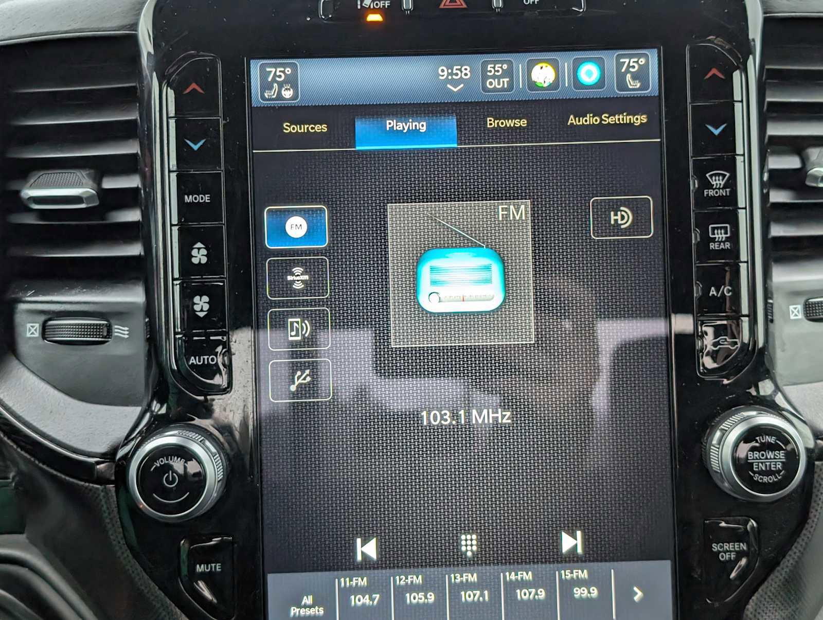 Used 2022 RAM 3500 Limited image 27