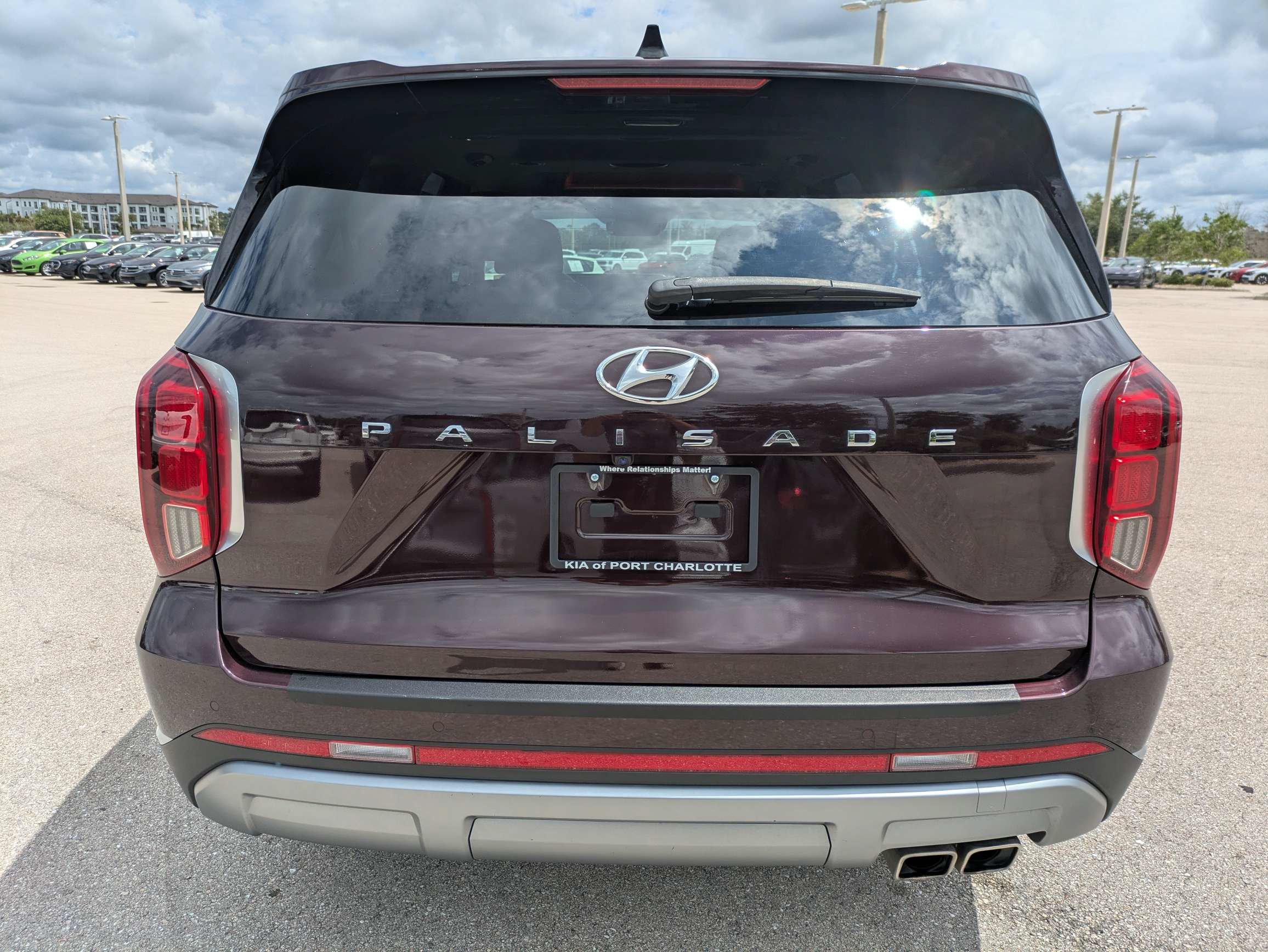 Used 2023 Hyundai Palisade Limited FWD image 6