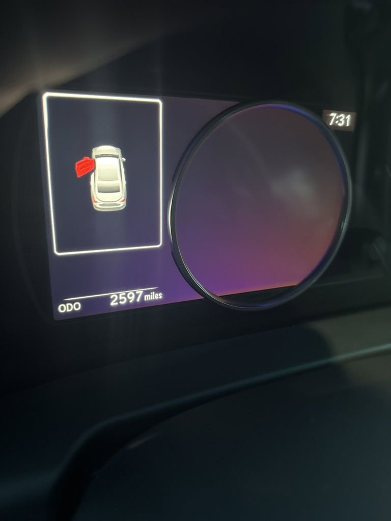 Used 2024 Lexus ES 350 w/ Premium Package image 10