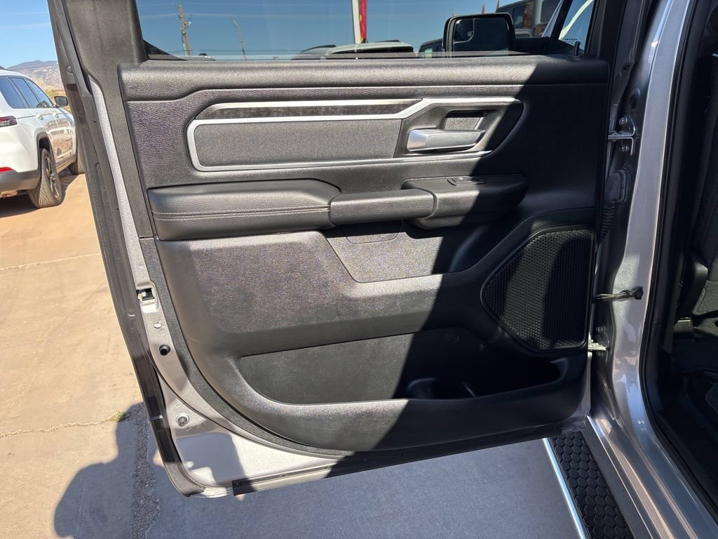 Used 2021 RAM 1500 Big Horn AWD/4WD image 17