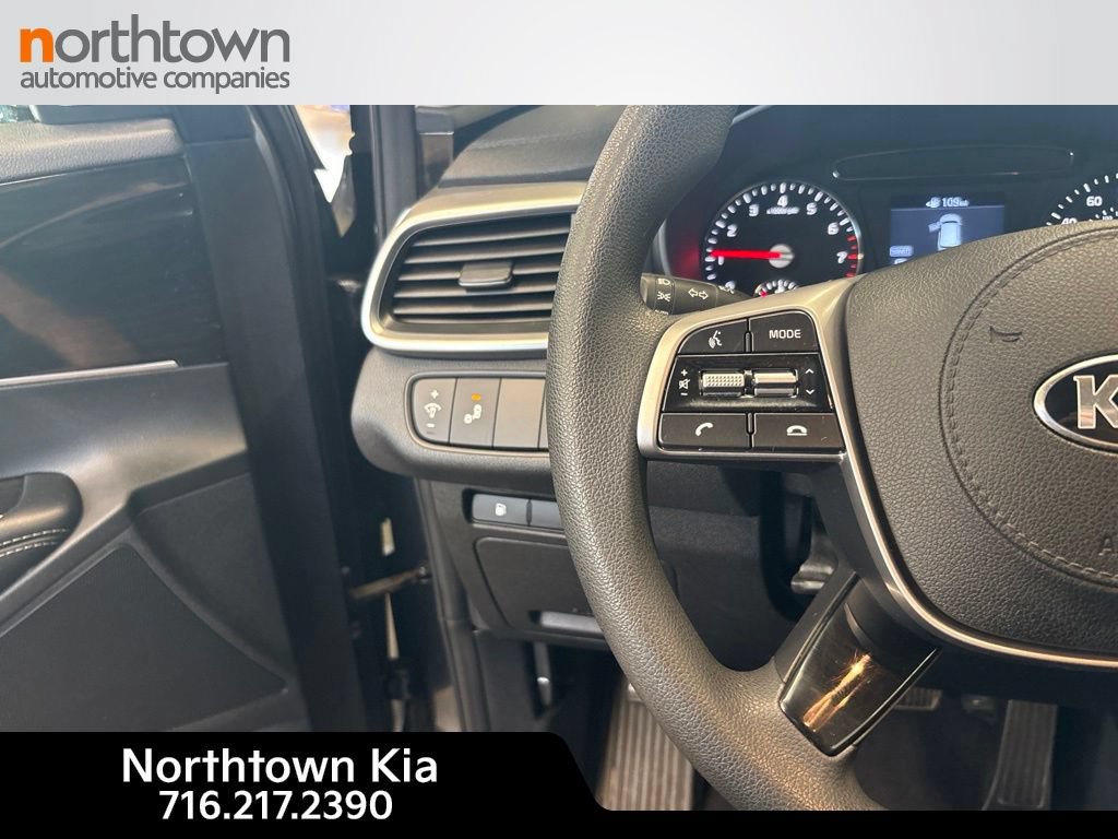 Used 2020 Kia Sorento LX FWD image 23