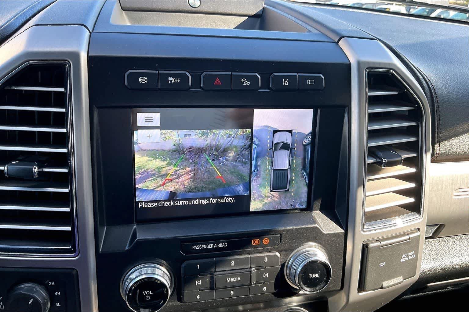 Used 2021 Ford F250 Platinum w/ Tremor Off-Road Package AWD/4WD image 26