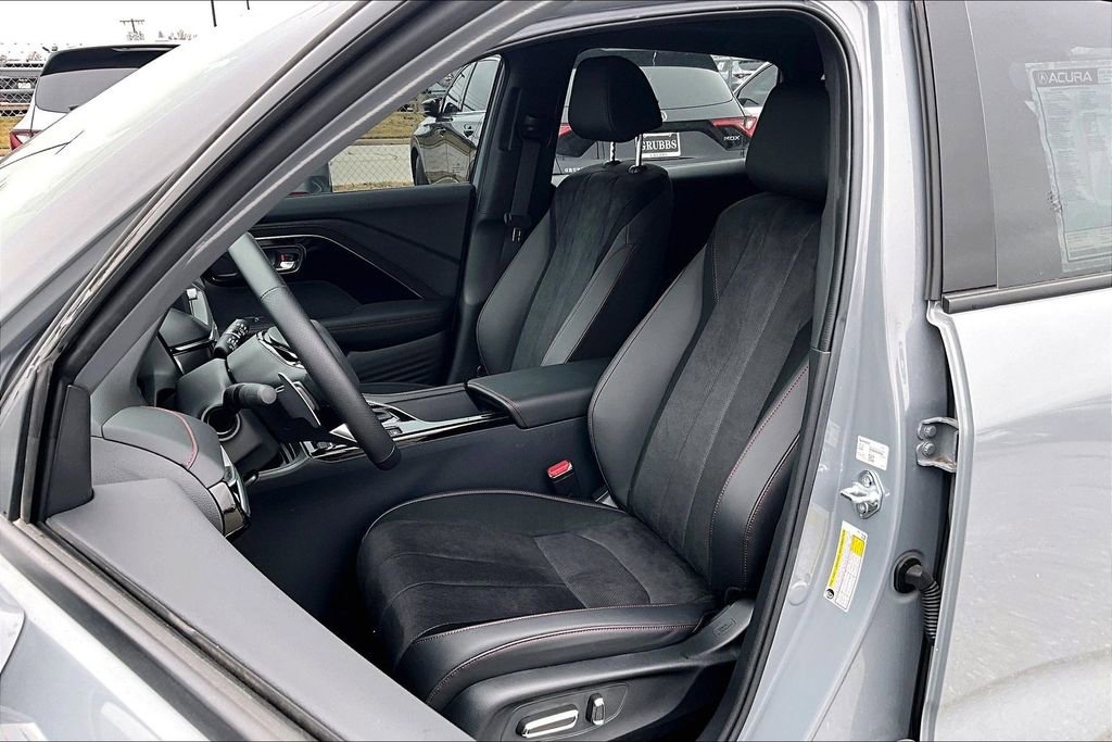 Used 2025 Acura ADX A-Spec image 35