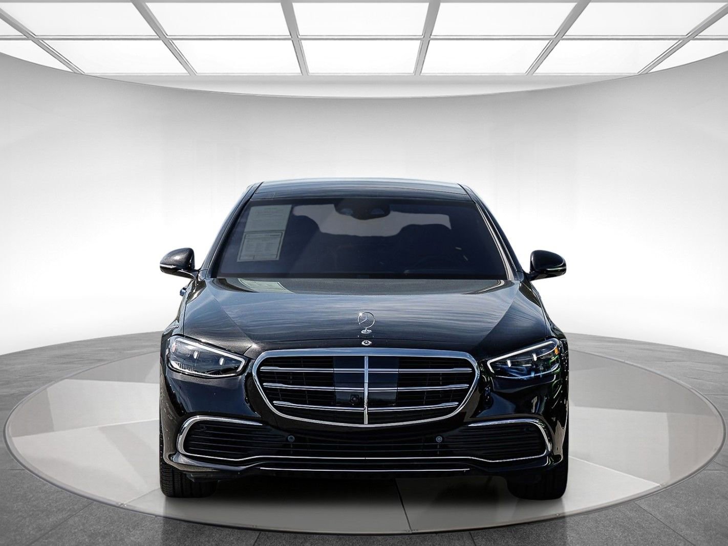 Certified 2022 Mercedes-Benz S 580 4MATIC Sedan w/ Rear Seat Package image 6
