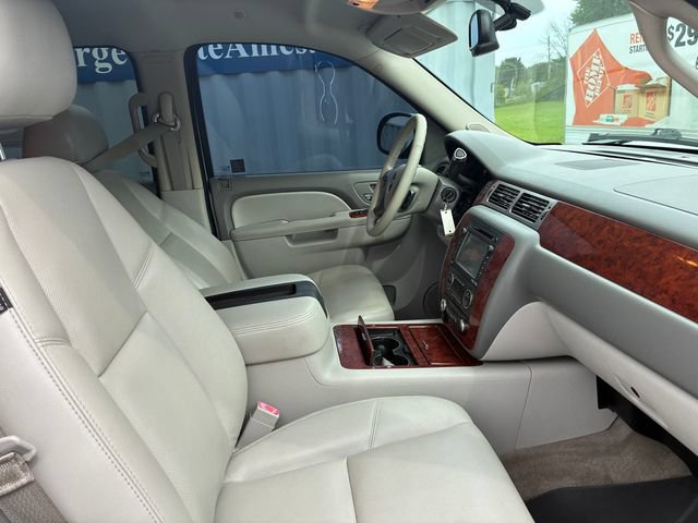 Used 2014 Chevrolet Tahoe LTZ AWD/4WD image 20