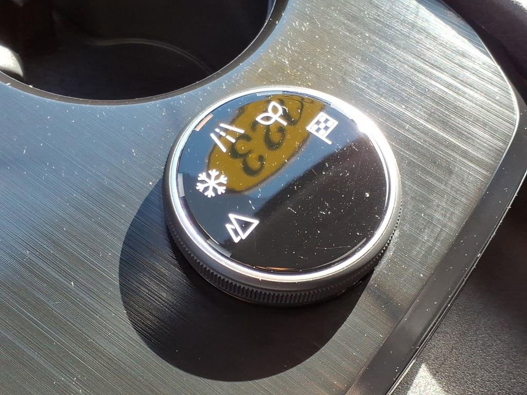 Certified 2023 Nissan Rogue SV w/ SV Premium B Package image 16